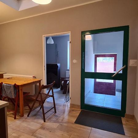 Urocze Apartamenty Na Wsi Goledzinow Eksteriør bilde