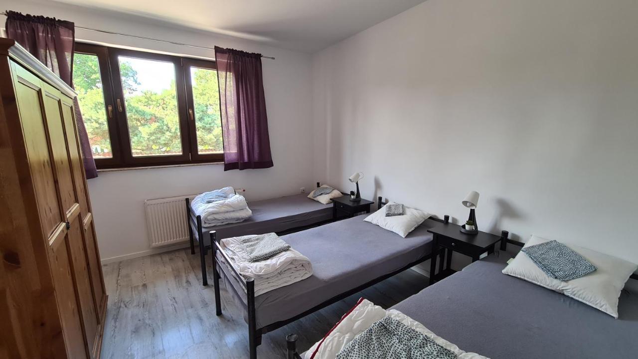 Urocze Apartamenty Na Wsi Goledzinow Eksteriør bilde