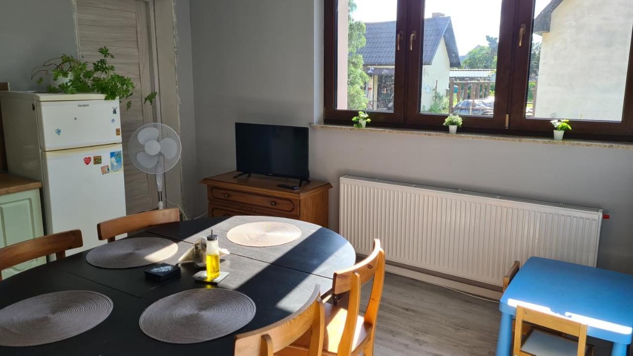 Urocze Apartamenty Na Wsi Goledzinow Eksteriør bilde