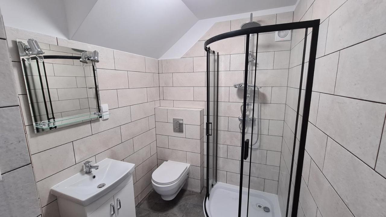 Urocze Apartamenty Na Wsi Goledzinow Eksteriør bilde