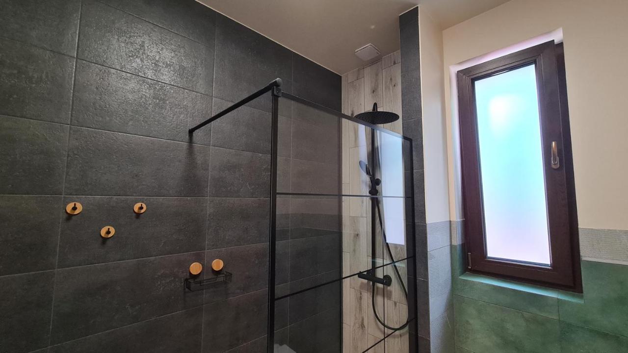 Urocze Apartamenty Na Wsi Goledzinow Eksteriør bilde
