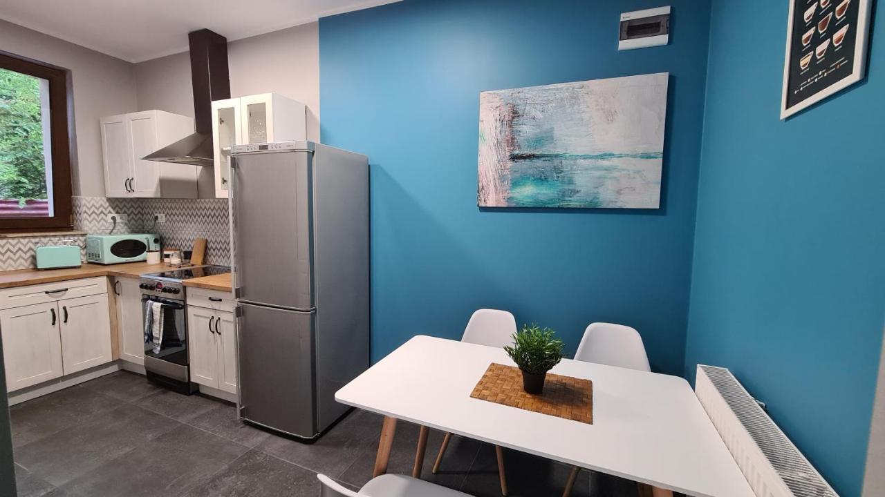 Urocze Apartamenty Na Wsi Goledzinow Eksteriør bilde